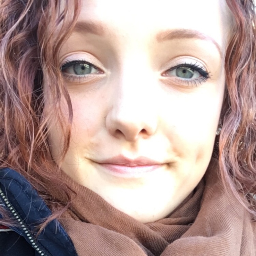 Meet your Posher, Ava